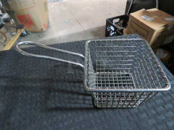 4X4X3 Wire Basket. 3XBID