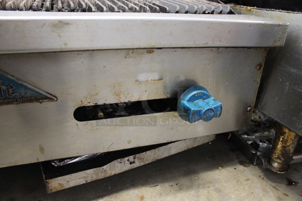 Castle Stainless Steel Commercial Natural Gas Powered Countertop Flat Top Griddle w/ Right Side Charbroiler. - Image 8 of 12