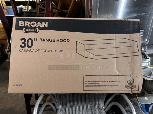 BROAN 30" Range Hood - Image 2 of 4