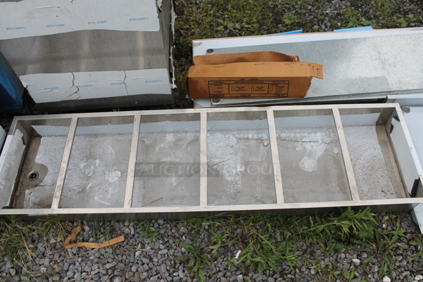 BRAND NEW SCRATCH AND DENT! Stainless Steel Commercial Ice Bin Drop In. - Image 3 of 4