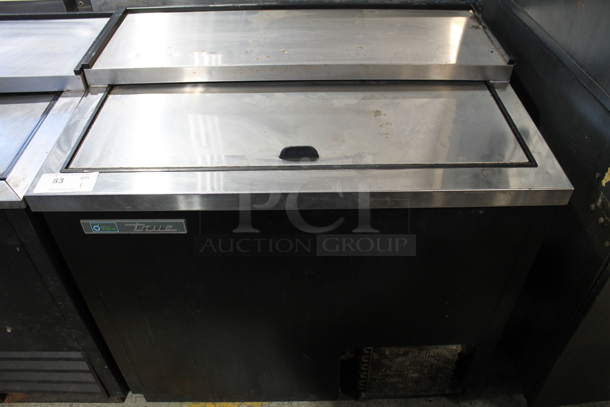 2018 True T-36-GC-HC Stainless Steel Commercial Back Bar Bottle Cooler w/ Sliding Lid. 115 Volts, 1 Phase. Tested and Powers On But Does Not Get Cold - Image 1 of 5