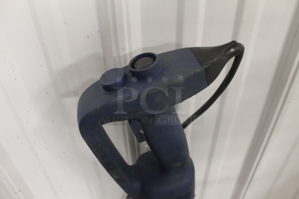 Globe GIB500-12 Stainless Steel Commercial 12" Immersion Blender. 120 Volts, 1 Phase. Tested and Working! - Image 4 of 5