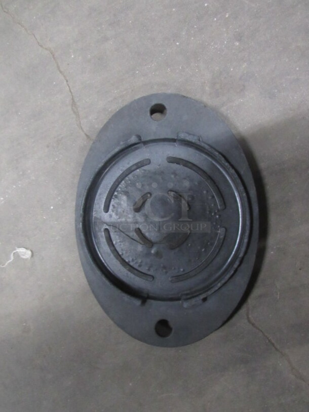 One Lot Of 21 Poly Underlay For Cast Iron Fajita Plate. All 1 $$$! 15X11 - Image 1 of 1