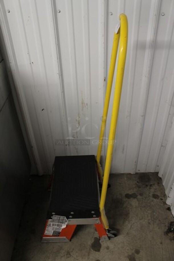 Louisville FY8001-S55S56 A Frame Ladder w/ Handle.  - Image 3 of 4