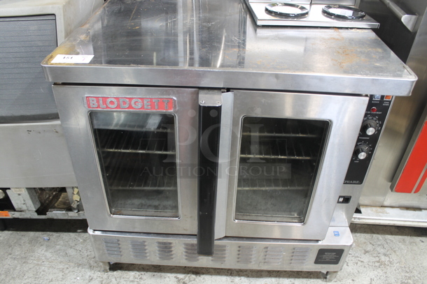 Blodgett Zephaire Stainless Steel Commercial Electric Powered Full Size Convection Oven w/ View Through Doors, Metal Oven Racks and Thermostatic Controls. 208/240 Volts.
