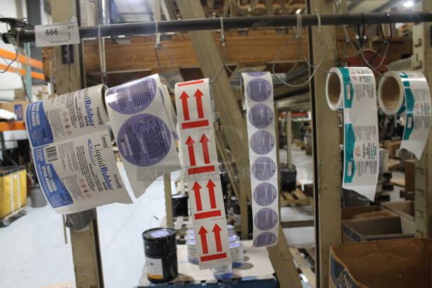 Metal Scale Bar w/ Control Screen. BUYER MUST REMOVE. - Image 4 of 4