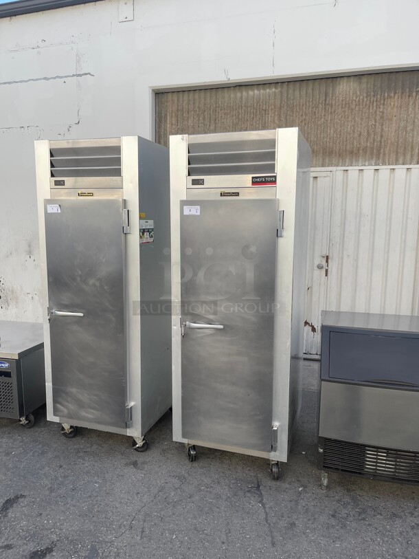 2020! Traulsen G12010 30 inch One Section Reach In Commercial Freezer, (1) Solid Door, 115v Tested and Working! 30x34x83 - Image 8 of 8