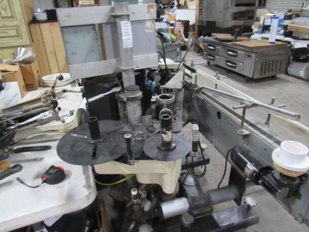 One Dynamatic Eaton Bottle Labeler. 130 Volt. 500 Avery. 86X39X56 - Image 2 of 4