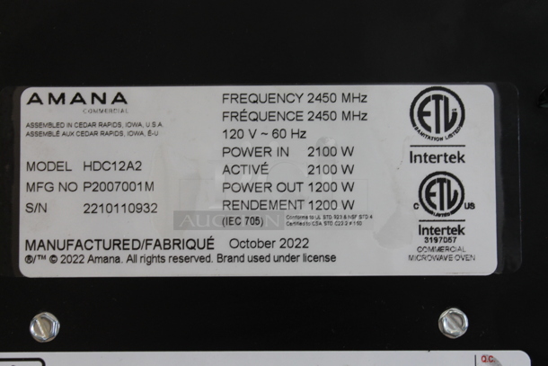 BRAND NEW SCRATCH AND DENT! 2022 Amana HDC12A2 Stainless Steel Commercial Countertop Microwave Oven. 120 Volts, 1 Phase.  - Image 4 of 4