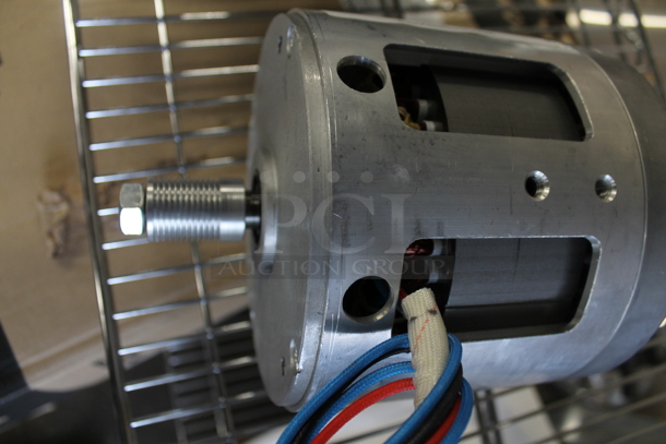 BRAND NEW SCRATCH AND DENT! Avantco 177PP22MOTOR Motor for PPC22 - Image 4 of 4