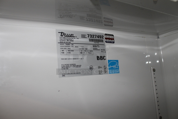 2012 True TG2R-2S ENERGY STAR Stainless Steel Commercial 2 Door Reach In Cooler w/ Poly Coated Racks on Commercial Casters. 115 Volts, 1 Phase. Tested and Working! - Image 3 of 4