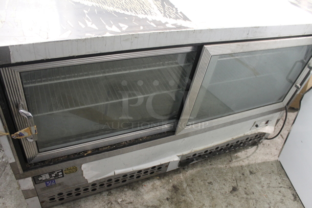 CustomCool BGC57R Metal Commercial Floor Style Deli Display Case Merchandiser 115 Volts, 1 Phase. Tested and Powers On But Does Not Get Cold - Image 6 of 11
