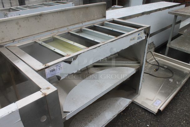 BRAND NEW SCRATCH AND DENT! Stainless Steel Commercial Table Frame w/ Under Shelf. - Image 2 of 4