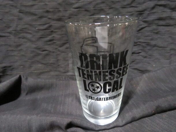 NEW 16oz Tailgate Brewery Mixing/Beer Glass. 12XBID - Image 2 of 2
