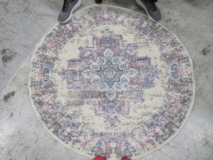 One 48 Inch Round Rug.