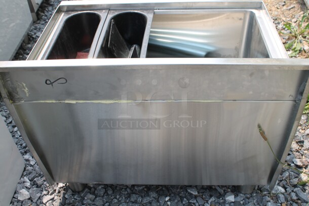 BRAND NEW SCRATCH AND DENT! Regency 600IB1824CP Commercial Stainless Steel Underbar Ice Bin With 7 Circuit Post-Mix Cold Plate, Bottle Holders And Legs. - Image 6 of 6