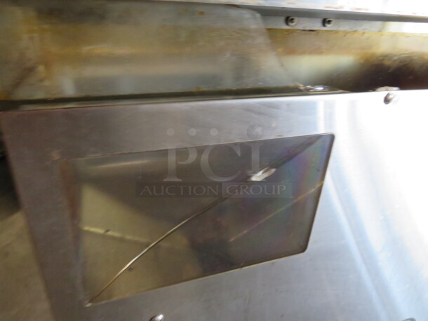 One Bunn O Matic Precision Grinder. Small Crack See Pic. Model# G92T. 120 Volt. 8X18X27 - Image 3 of 4
