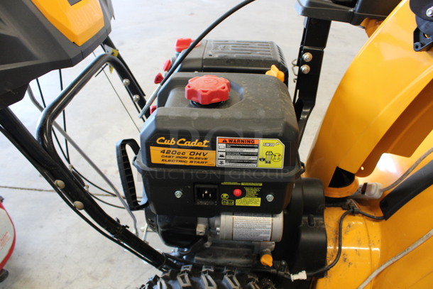 Cub Cadet 3X 30" HD Three Stage Power Metal Snow Thrower. 30x54x40 - Image 4 of 7
