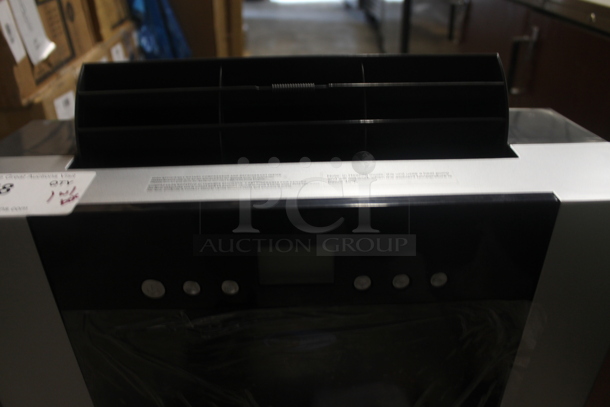 BRAND NEW SCRATCH AND DENT! Whynter ARC-14SH 14,000 BTU Dual Hose Portable Air Conditioner and Portable Heater with Dehumidifier and Fan for Rooms Up to 500 Square Feet Complete with Factory Accessories. 115V. Tested And Working!  - Image 4 of 7