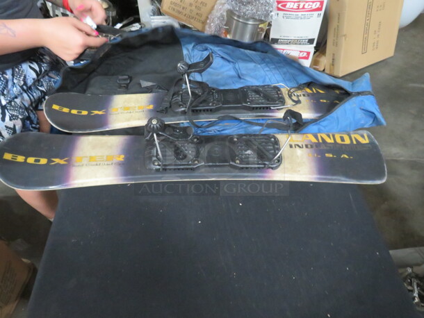 One Set Of Triaxial Wood Skis With Travel/Carry Bag. - Image 1 of 3