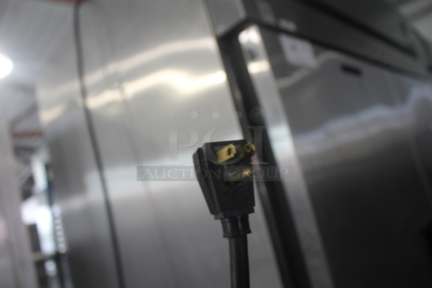 2015 True TG2R-2S Stainless Steel Commercial 2 Door Reach In Cooler w/ Poly Coated Racks on Commercial Casters. 115 Volts, 1 Phase. Tested and Working! - Image 8 of 8