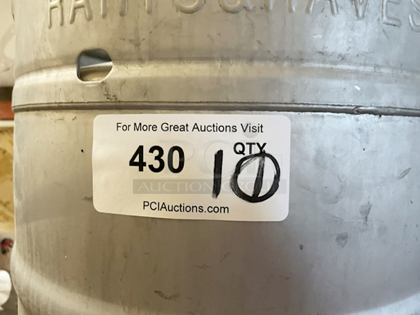 ?FULL SIZE!!? 1/2 Barrel Stainless Steel Sanke Kegs With double Handles!                  1/2 barrel = 15.5 gallons = 124 pints = 165 12oz bottles 10x Your Bid - Image 3 of 3
