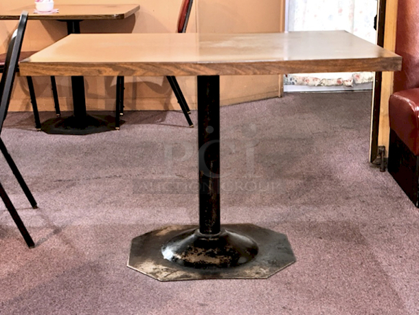 FAMILY SIZE! 42" x 30" Table With Heavy Duty Octagon Weighted Base. 42x30x29 - Image 3 of 3
