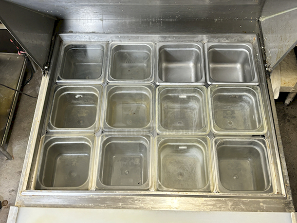 CERTIFIED WORKING! US Refrigeration USSMV-28 Mega Top Refrigerator Stocked Full Of 1/6 Pans. On Commerical Casters. Gets Down To & Holds Temperature Between 33-45* F. 115v. 28x37x48 - Image 3 of 8