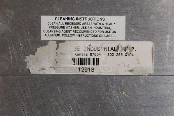 New Age Industrial Heavy Duty Enclosed Transport Cabinet, Solid Sides, Open Ends, Solid Top & Bottom — 1½” Spacing, HD Base, 40 Pan Capacity, 20⅞” x 27⅝”x 68”, - Image 4 of 6