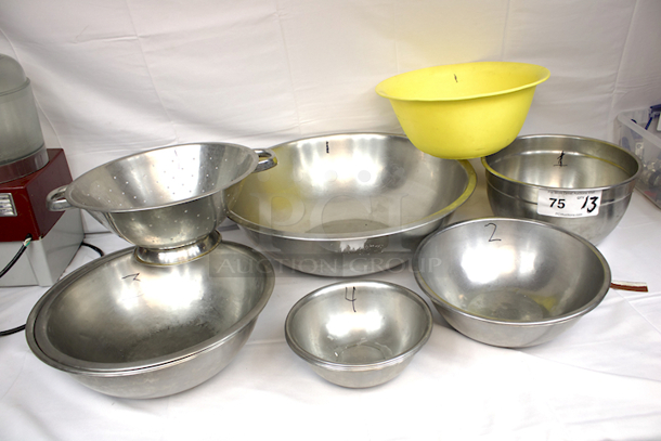 AMAZING! 13pc Graduated Mixing Bowl Set. 13x Your Bid  - Image 3 of 11