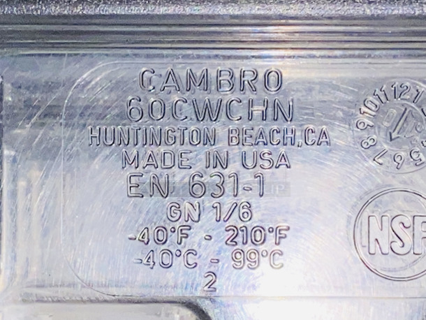 Set of 5 Cambro Slotted Lids. 

5x Your Bid - Image 3 of 3