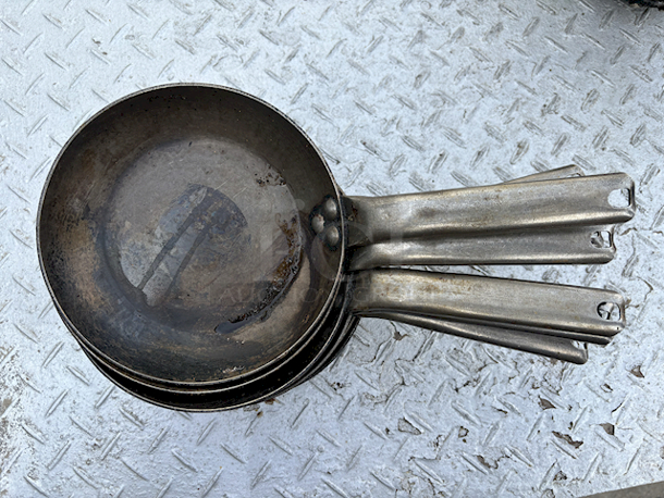 CHEF GRADE! 8" Frying Pans. 5x Your Bid - Image 2 of 2
