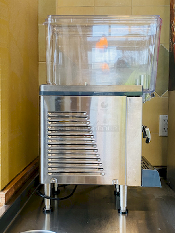 BEAUTIFUL! Crathco CS-2E/1D-16 Refrigerated Drink Dispenser w/ (2) 2.4 gal Bowls, Pre Mix, 120v. 

Product Details

(2) 2.4-gal. bowls
Clear plastic bowls merchandise the beverages by providing visibility
Bowls can be removed for thorough cleaning
Agitators that spin in the bottom of the bowls keep product mixed
9-in. cup clearances
Temperature holding range: 35-41 degrees F
Heavy-duty, corrosion-resistant stainless steel base
Bottom air intake with exhaust at the back
Fewer removable parts than most other models to ease cleaning
4-in. legs
cULus listed; NSF certified - Image 2 of 5