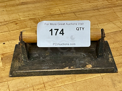 HEAVY DUTY! Weighted Wood Handle Meat/Hamburger Press