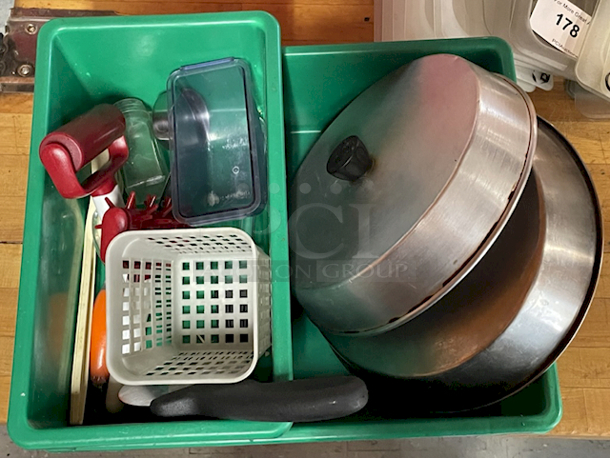 ALL FOR ONE! Lot of Miscellaneous Small Wares.  - Image 3 of 3