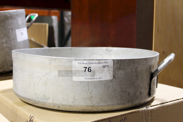 AMAZING! Aluminum Heavy Duty Sauce Pan. 19x5-1/2 - Image 5 of 5
