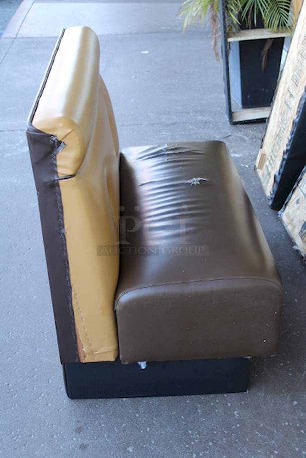 NICE! Wood Framed Brown & Tan Padded Booth Seat. 45x26x36-1/2 - Image 3 of 5