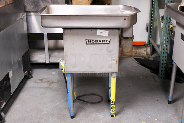 Hobart 4632A Commercial Meat Grinder Chopper. 200V/60Hz/2HP/6.5/Amp/3Phase Capacity: 35-40 lbs./min.
Dimensions: 23 1/2"W x 42 1/2"D x 27 1/4"H.
Feed Pan Dimensions: 21"W x 34"D x 5"H.
In Working Order
**Missing the worm - Image 2 of 5