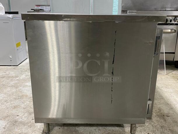 customcool Pizza prep table 

 - Image 4 of 6