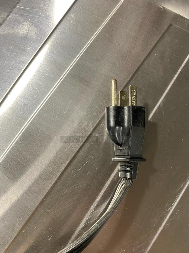 Black + Decker Convection Countertop Oven
 - Image 5 of 8