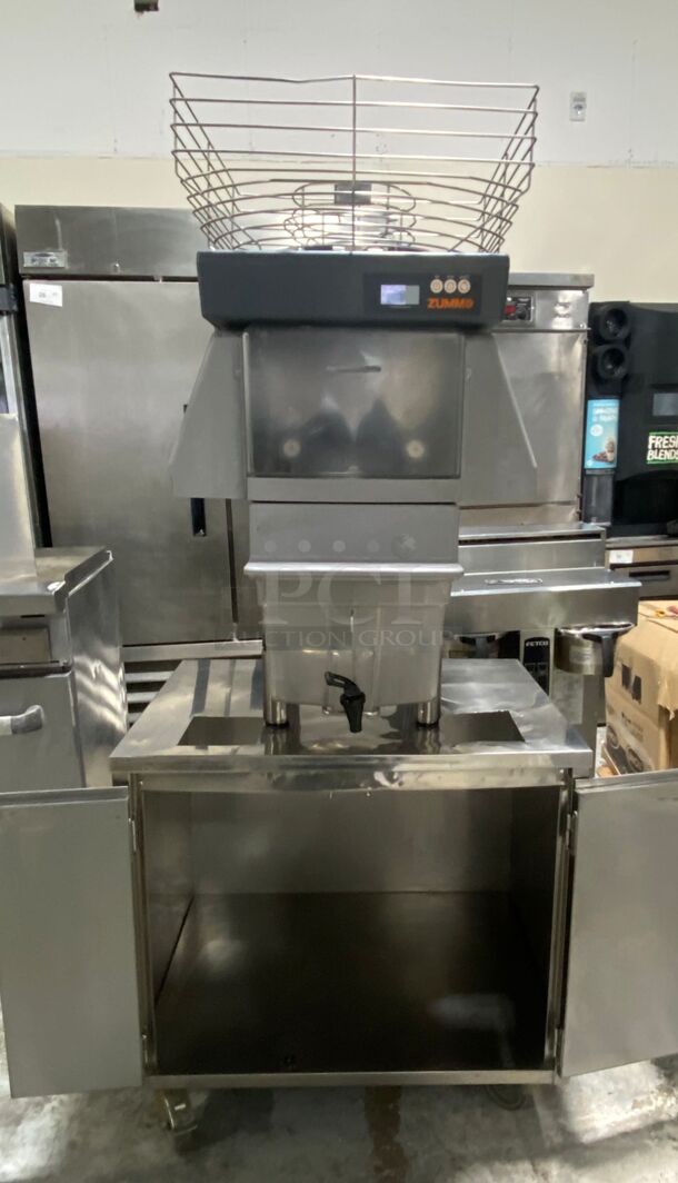 Zummo CS40-LM-N80 Z40 Nature LM Commercial Juicer with Service Cabinet - 25 Fruits / Minute

 - Image 4 of 5