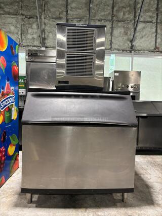 Scotsman MC0722SA-32 758 lb Small-Cube Ice Machine Air-Cooled
