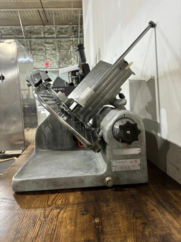Hobart 1612 Commercial Deli Meat Slicer - Image 2 of 5