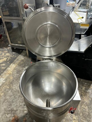 Crown Steam EL-20 20 gal. Steam Kettle - Stationary, 2/3 Jacket, 208v/3ph
