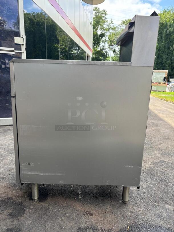 STAINLESS STEEL Dukers Deep Fryer DCF3-LPG
 - Image 4 of 6