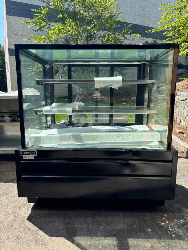 Dukers Glass Cake Showcase Refrigeration DDM48R
 - Image 5 of 5