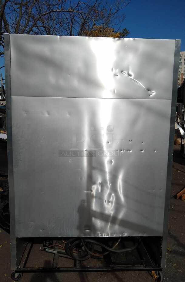 True T-49-HC 54" Two Section Reach In Refrigerator, (2) Left/Right Hinge Solid Doors, 115v
 - Image 5 of 5