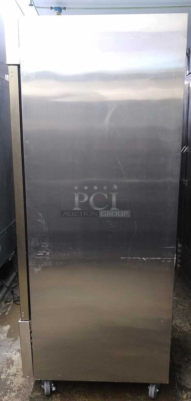 True T-23DT-HC 27" One Section Commercial Combo Refrigerator Freezer - Right Hinge Solid Doors, Dual Temp, 115v
 - Image 3 of 8