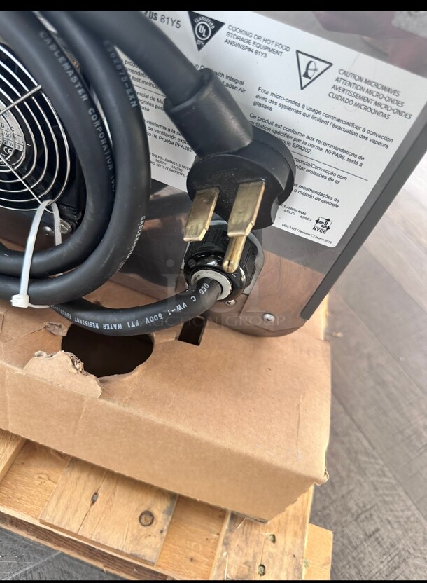 Late Model TurboChef 2018 NGO High Speed Oven Rapid Cooking 220 Volt 1 Phase Tested and Working - Image 8 of 8