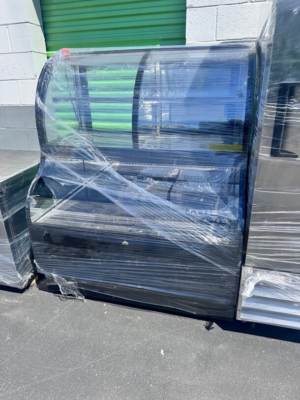 One Year Old Cooler Depot FGO48 Commercial Open Air Display Case Refrigerator 115 Volt - Image 3 of 8